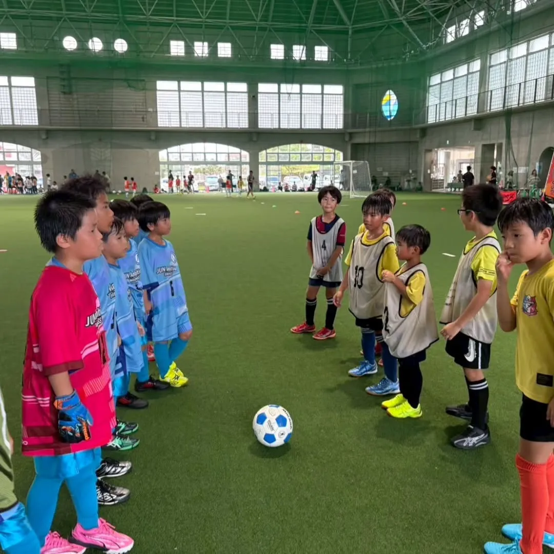 ⚽ JAOSSサッカーアカデミーで、成長と最高の仲間を見つけ...